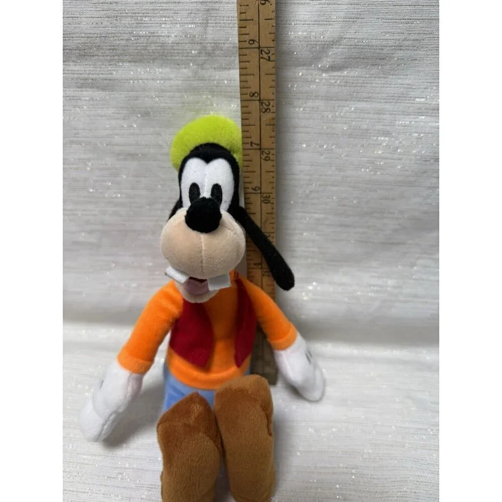 Disney Small Classic Goofy Plush 12in Disney Just Play LLC 12in